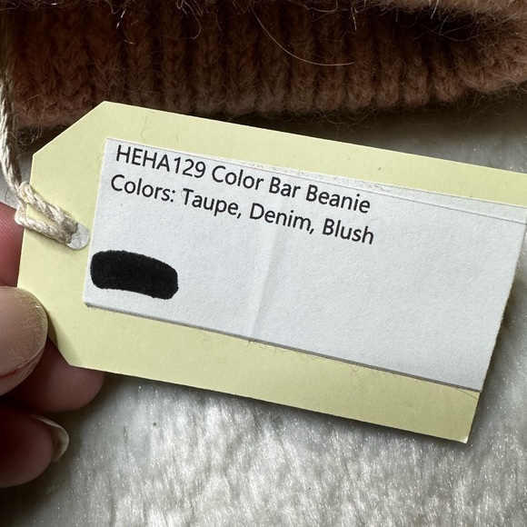 NWT Revolve Hat Attack Color Bar Ribbed Knit Beanie in Blush Women’s OS - Picture 7 of 7